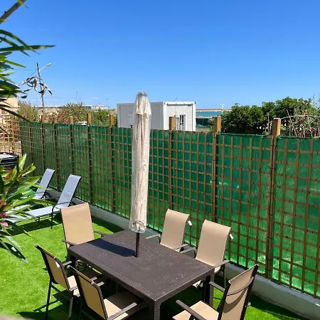 Apartamento De Un Dormitorio Con Jardin Сasa de vacaciones Gandía